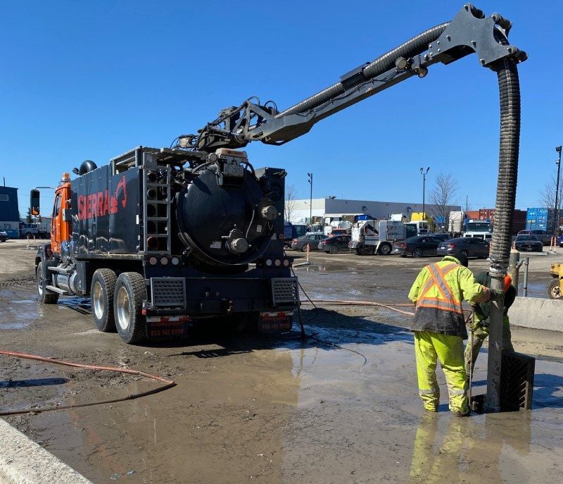 How Sewage Cleaning Helps the Environment: The Importance of Professional Maintenance How Sewage Cleaning Helps the Environment: The Importance of Professional Maintenance